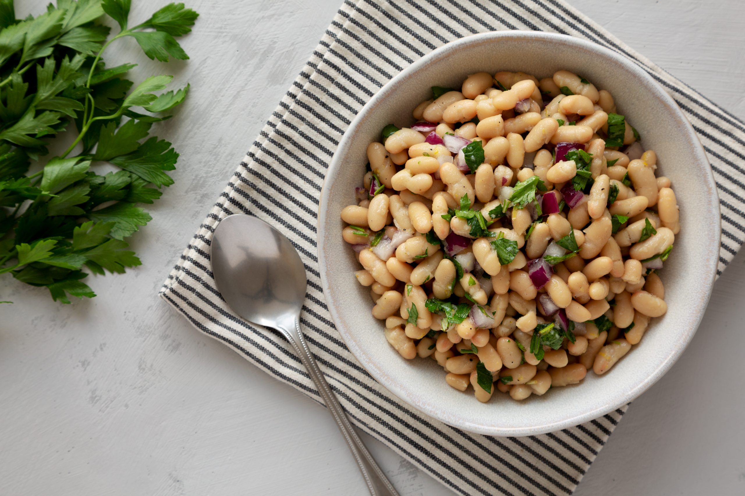 You are currently viewing Tuna & White Bean Salad